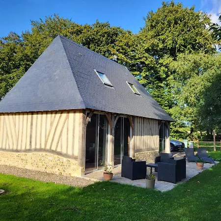 Gites Normands De Charme Les Chataigniers Holiday home *